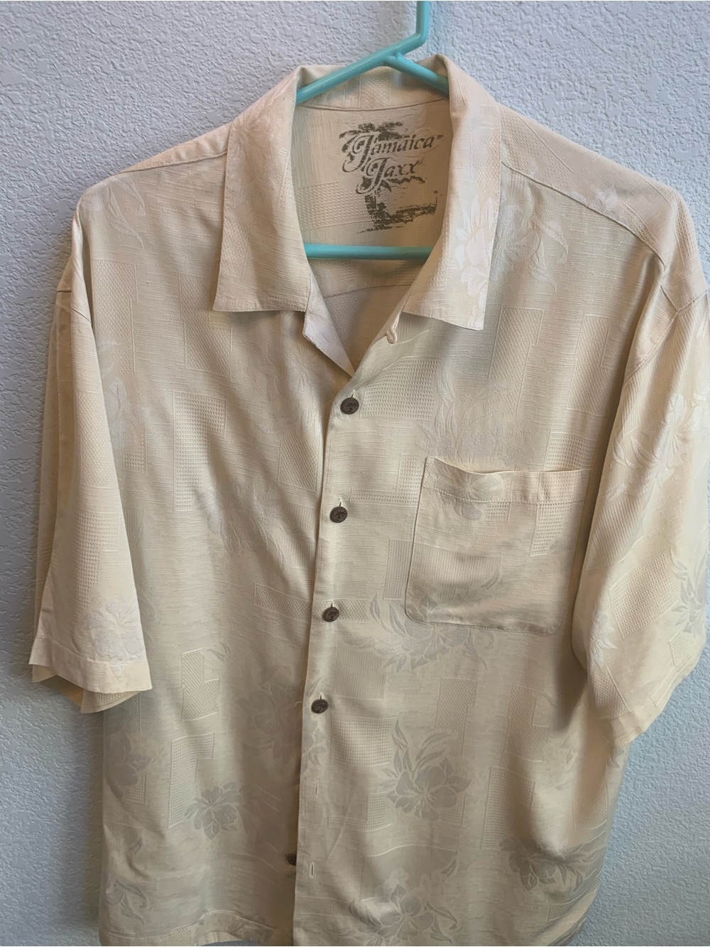 Jamaica Jaxx Cream Floral Short-Sleeve Button-Up Shirt